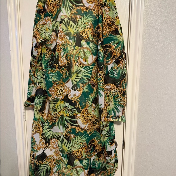 Wishing waves woman’s size small oversized top - Picture 5 of 7